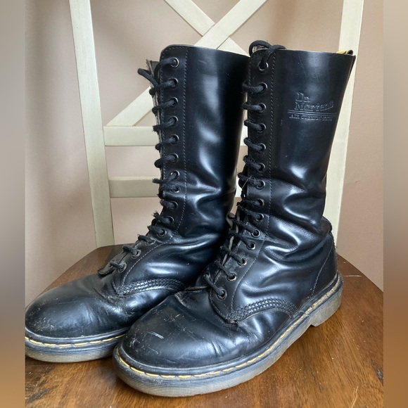 Vintage Original Doc Martens Boots 20 eyelet size 7.5 - Picture 11 of 11